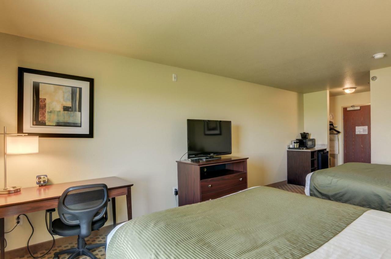 Cobblestone Inn & Suites-Kersey Kültér fotó