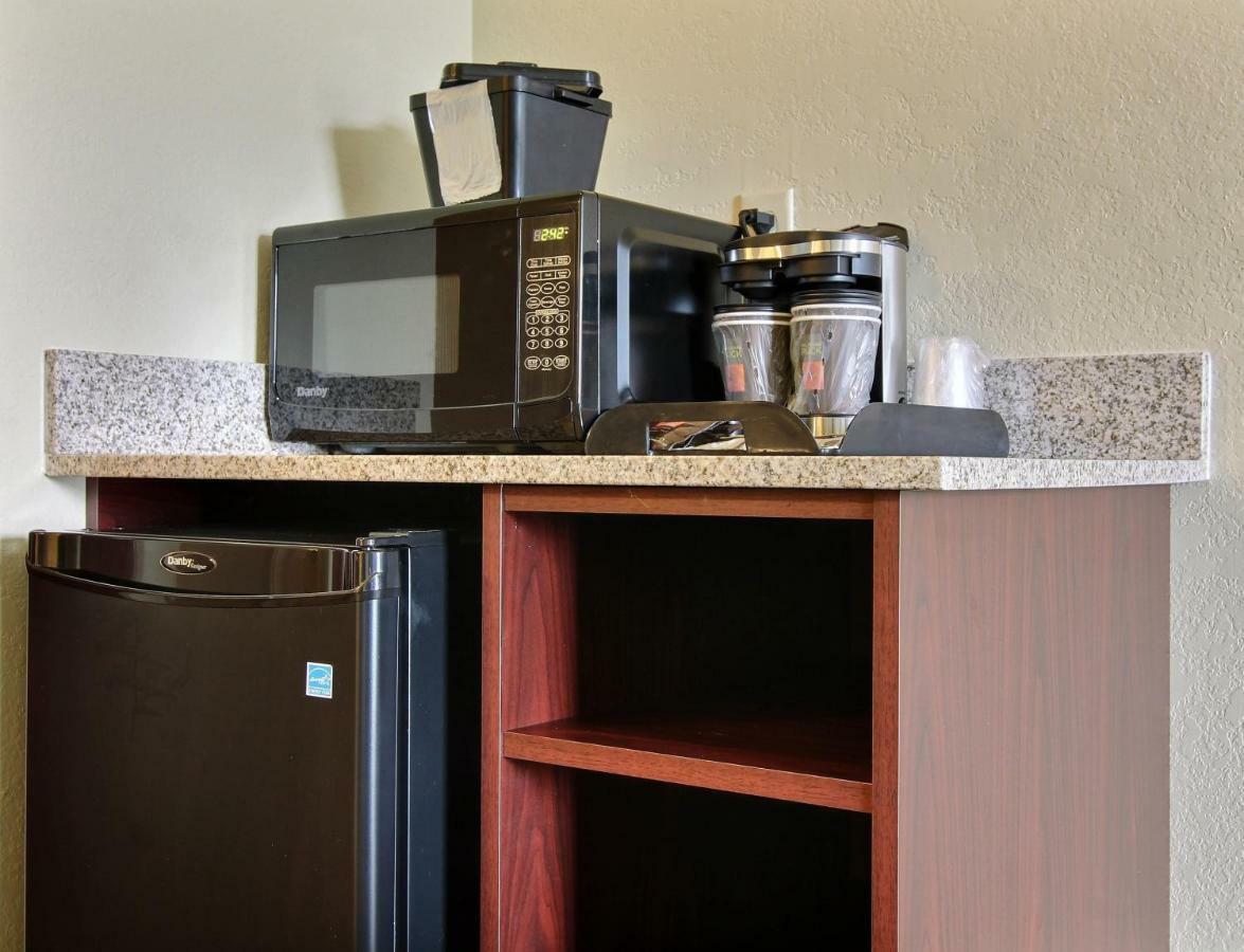 Cobblestone Inn & Suites-Kersey Kültér fotó